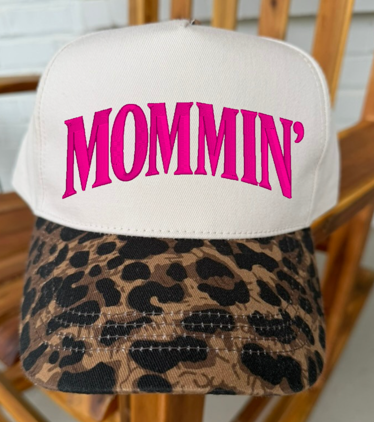MOMMIN' Embroidered Hat